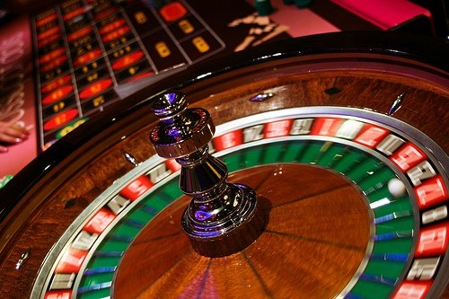 play online roulette and win